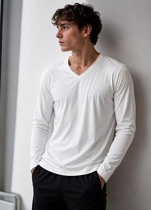 Білий лонгслів uniqlo airism l базовий еластичний спортивний