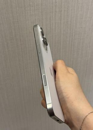 Iphone 16 pro max 3