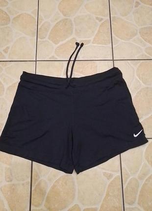 Шорти жіночі р.38-40eur.  nike