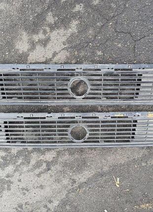 Передня решітка vw golf 2