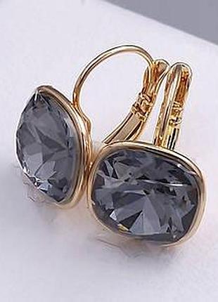 Серьги медзолото xp 18k, с кристаллами swarovski. 1,9 см.