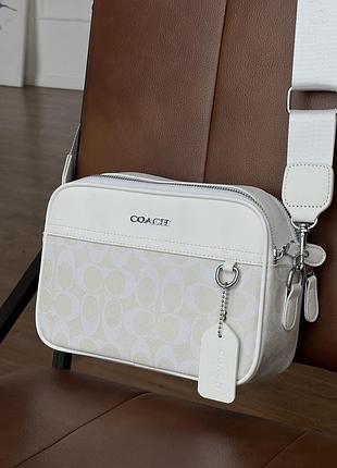 Сумка coach graham crossbody білий