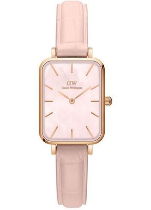Годинник жіночий daniel wellington quadro pressed rouge dw00100508 сталевий корпус wr 30 м перламутровий циферблат