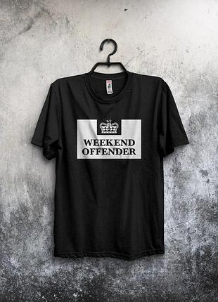 Футболка черная weekend offender