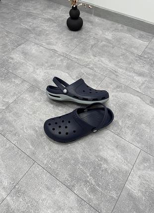 Тапочки crocs 2