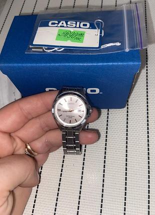 Продам жіночий годинник casio ніжно рожевий колір ,модель вказано на фото ,стан відмінний все в комплекті