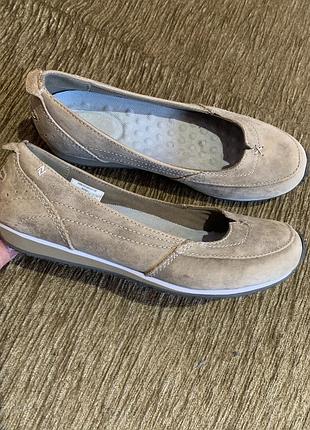 Зручні шкіряні туфлі eddie bauer