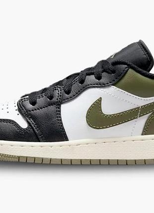 Шикарниє кросівки air jordan