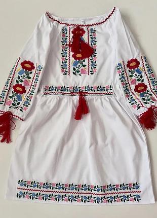 Сукня вишиванка для дівчинки  в наявності 116,122,128