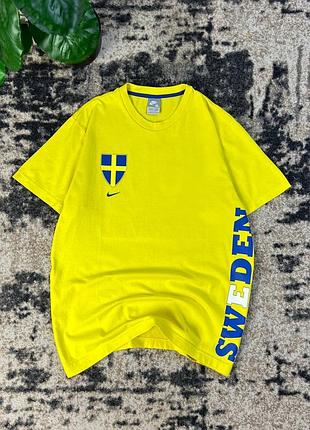 Футболка nike sweden
