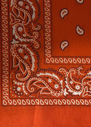 Хлопковая яркая бандана - платок классический рисунок апельсиновый