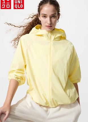 Вітровка оверсайз uniqlo