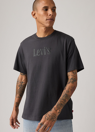 Футболка levi`s оригінал розміри l та xl. 100% бавовна.