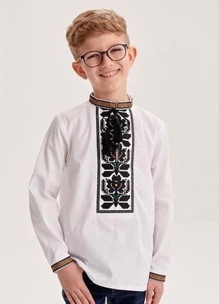 Вишиванка для хлопчика борщівка, тканина біла, орнамент чорний