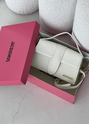 Сумка jacquemus le grand bambino белый