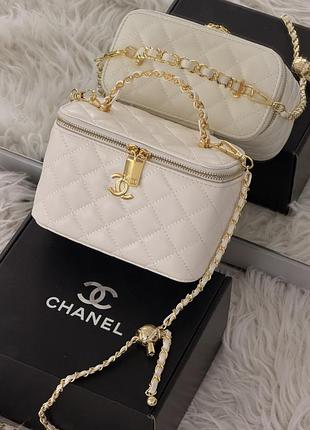 Сумка chanel vanity lux case with mirror молочний