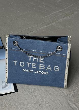 Джинсовая сумка marc jacobs tote bag denim small голубой