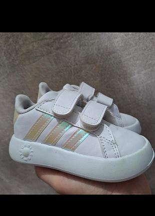 Кроссовки adidas gran court 2.0 для девочки, размер 22, стелька 14см,белые