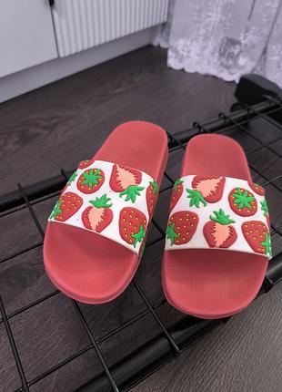 Шлепанцы для девочки