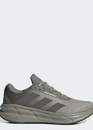 Кроссовки adidas оригинал размер 43.5 цвет оливковый. 27,5 см