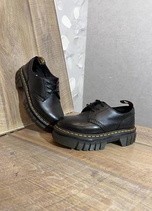 Лофери туфлі dr.martens  37/23,5см