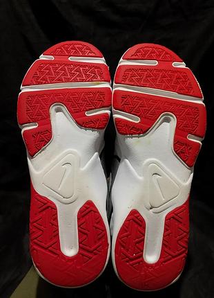 Nike legend essential 8