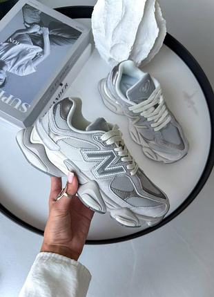 9060 grey/silver