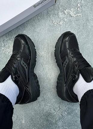 Saucony progrid omni 9 armor black