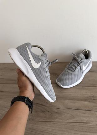 Кросівки nike tanjun оригінал
