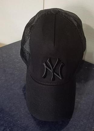 Кепка бейсболка new york.