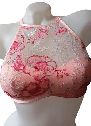 Топ-бра в стиле холтер hunkemoller s