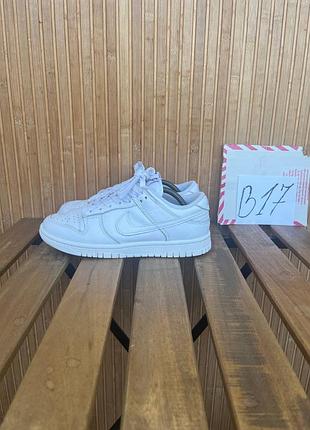 Кроссовки nike dunk low