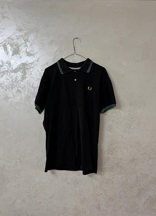 Fred perry чорна футболка поло l