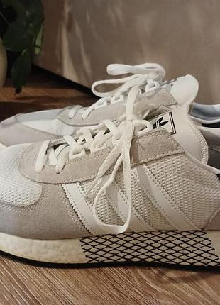 Кросівки adidas marathon tech