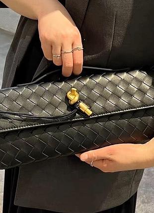 Сумка жіноча багет bottega