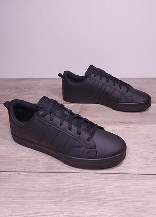 Кросівки adidas 44.5р