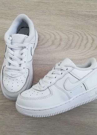 Кроссовки кожаные белые nike air force