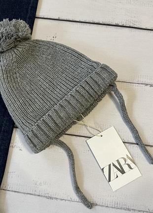 Демісезонна шапка zara розмір 1-3 роки