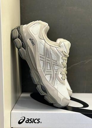 Кросівки легкі зручні asics gel nyc