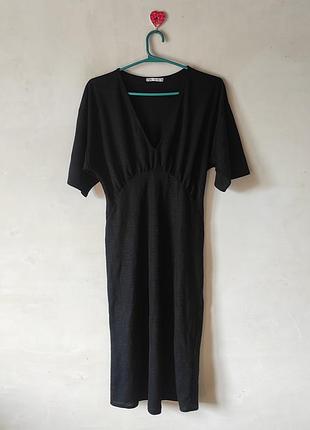 Черное платье midi zara с v-вырезом и пришпоренной талией s