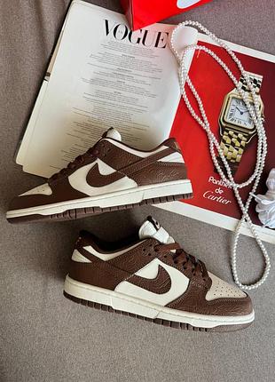 Стильні жіночі кросівки nike sb dunk baroque carving year of horse