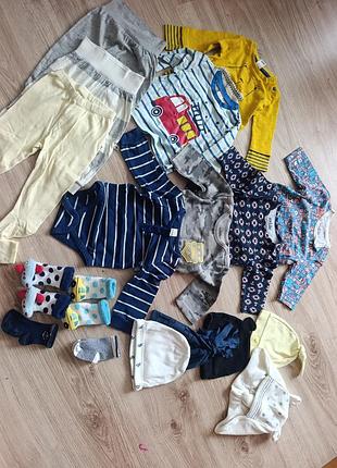 Пакет одягу для хлопчика. від 3-6 місяців. з одніє дитини (не секонд), одяг якісний купувався в туреччині , плям ,дирок не має