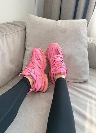 Balenciaga track pink
