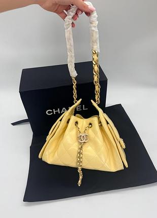 Chanel 25 small handbag yellow lambskin with gold hardware 22х20