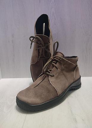 Кроссовки legero 39-стелька 25 см