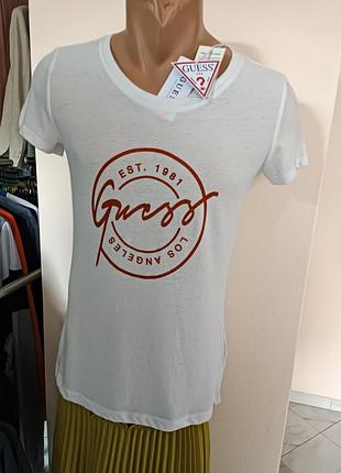 Футболка guess