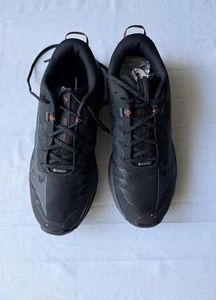 Чорна кросівки чоловічі mizuno wave daichi 7 gtx — оригінал, нові, р. 41 шт