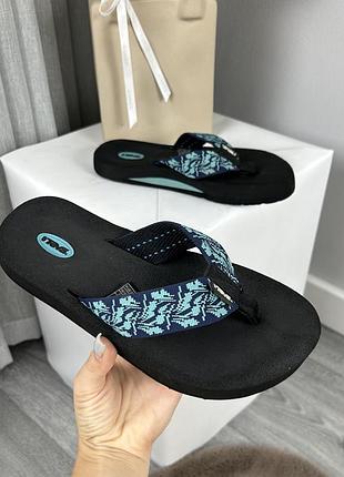 Жіночі оригінальні вʼєтнамки teva