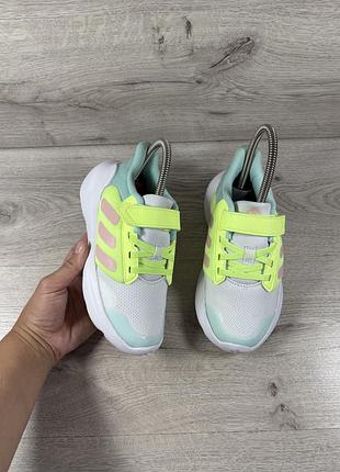 Adidas дитячі кросівки 31 розмір