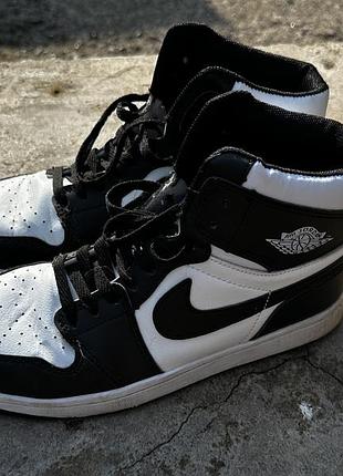 Кросівки б/у nike air jordan